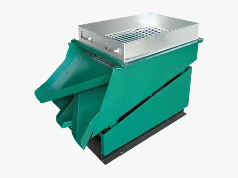 DECENT Reciprocating Sieving Machine – Green industrial sieve shaker with multi - outlet design, stainless steel screen, and reciprocating motion for particle size classification.