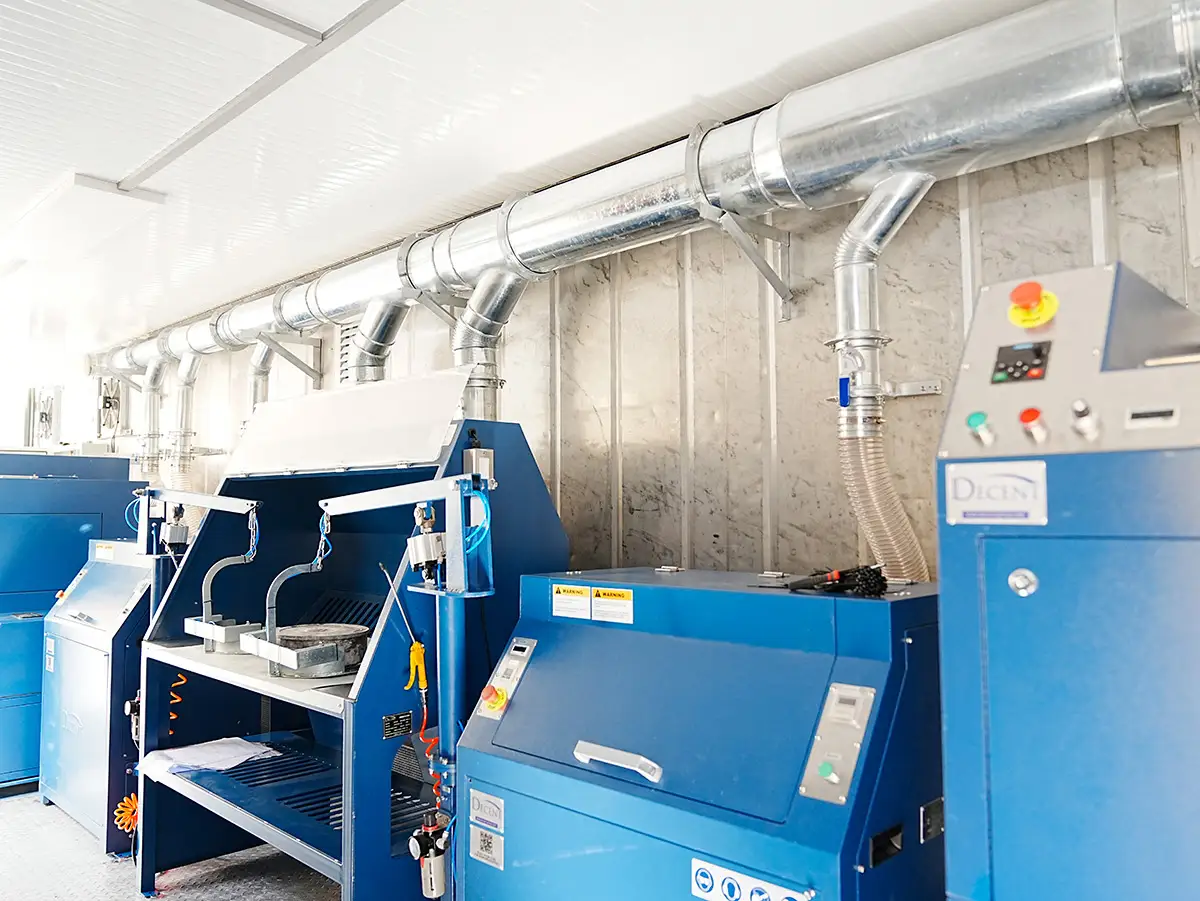 Blue sample preparation machines with ventilation ducts in a clean laboratory setting, by Qingdao Decent Group.